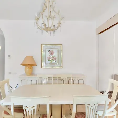Beachside House Mariabanus Holiday home *