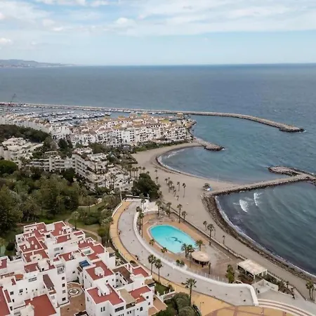 Holiday home Beachside House Mariabanus