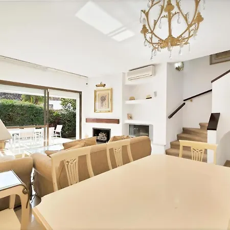 Beachside House Mariabanus