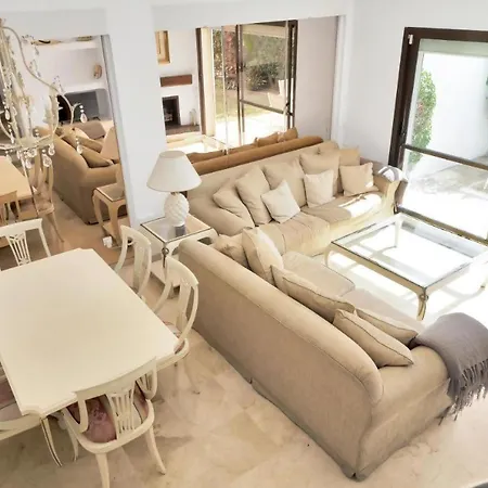 Beachside House Mariabanus