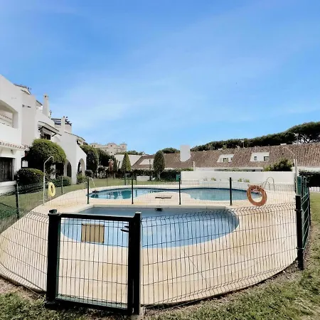 Beachside House Mariabanus *